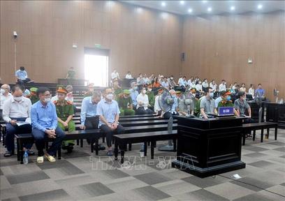 Xét xử cựu lãnh đạo Bình Dương: Xin giảm nhẹ hình phạt cho các bị cáo thuộc Tổng Công ty Bình Dương