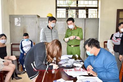 Bắt giữ 17 thanh niên thuê Homestay sử dụng ma túy