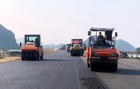 Bộ GTVT cam kết triển khai các gói thầu đảm bảo chặt chẽ, đúng pháp luật 