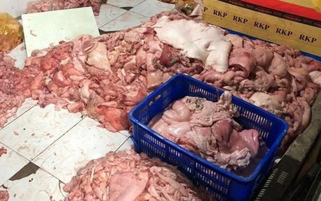 Đồng Nai liên tiếp phát hiện số lượng lớn thịt lợn đã bốc mùi hôi thối