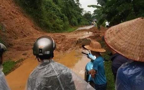 Mưa dông gây nhiều thiệt hại tại huyện Lục Yên, Yên Bái‎‎