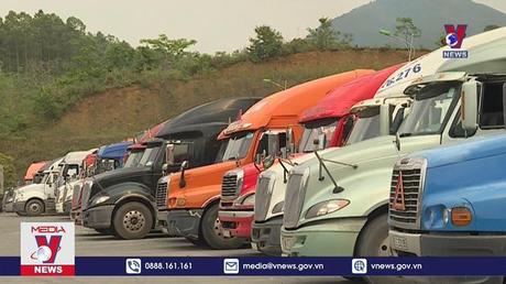 Sớm khắc phục tình trạng ùn tắc hàng hóa tại các cửa khẩu
