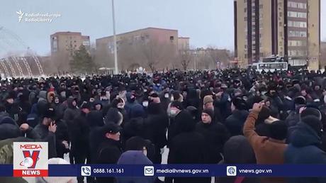 Tổng thống Kazakhstan ký sắc lệnh chấp thuận chính phủ từ chức