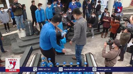 Hơn 1000 bình oxy miễn phí sẵn sàng phục vụ F0 tại Hà Nội điều trị tại nhà

