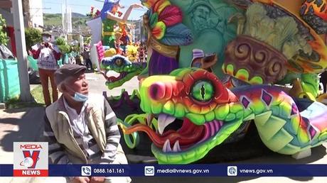 Rực rỡ Lễ hội Đen và Trắng tại Colombia