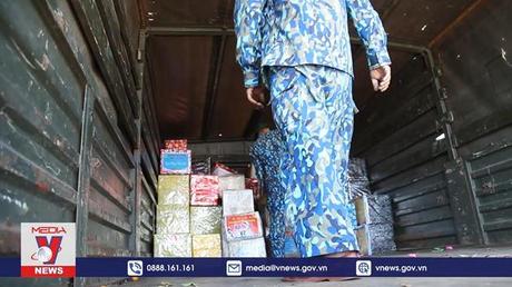 Sẵn sàng đưa Tết ra các “pháo đài thép” trên biển