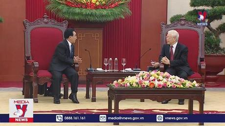 Tổng Bí thư Nguyễn Phú Trọng tiếp Thủ tướng Lào