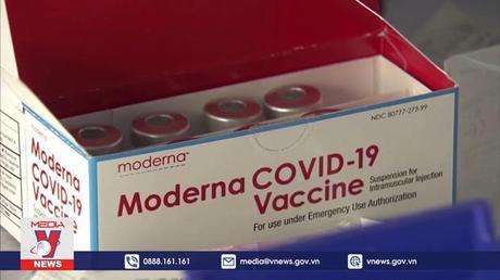 Mỹ rút ngắn thời gian tiêm vaccine tăng cường