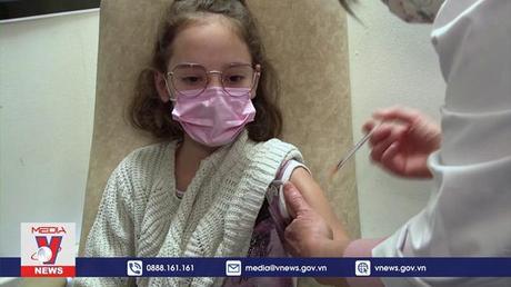 Các trường học tại Pháp quá tải với các ca mắc COVID-19