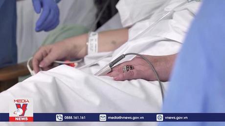 Anh ghi nhận mốc đáng lo ngại về số ca tử vong do COVID-19