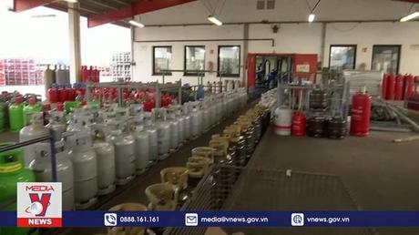 Giá dầu mỏ dự báo tăng mạnh trong năm 2022