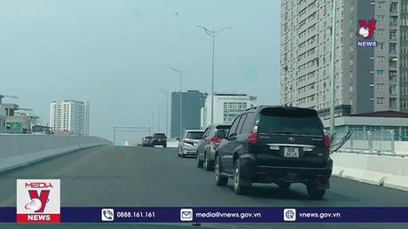 Rút đề xuất người có bằng lái dưới một năm không lái ôtô trên cao tốc