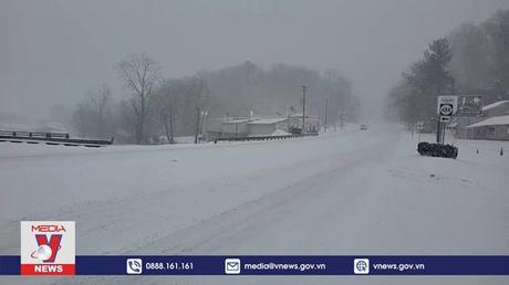 Bão tuyết ảnh hưởng hàng triệu người tại Mỹ