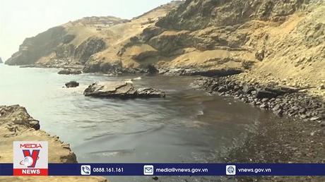 Tràn dầu trên bãi biển Peru