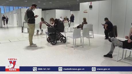 Pfizer sẽ sớm có vaccine COVID-19 cải tiến ngừa biến thể Omicron