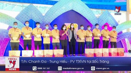 Phó Chủ tịch nước dự tết Sum vầy tại Sóc Trăng