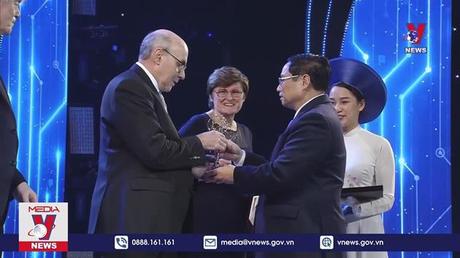 Thủ tướng Phạm Minh Chính dự Lễ trao Giải thưởng VinFuture

