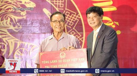 Kiều bào tại nhiều nước náo nức đón Xuân Nhâm Dần