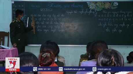 Lớp học đặc biệt nơi biên cương