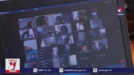 Hà Nội cho học sinh lớp 7 đến lớp 12 đi học từ 08/2