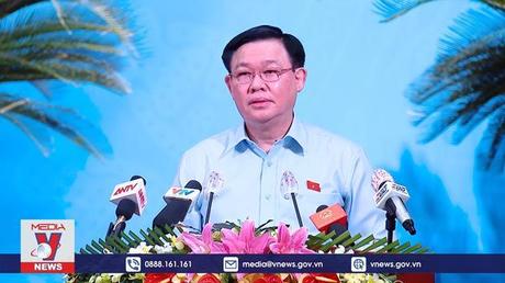 Chủ tịch Quốc hội thăm, chúc Tết tại Thành phố Hồ Chí Minh