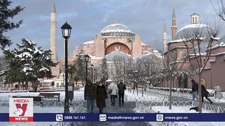Istanbul, Thổ Nhĩ Kỳ ngập trong tuyết trắng 