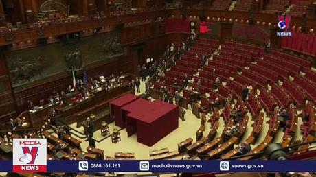 Italy phải tiến hành bầu cử tổng thống vòng 4