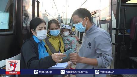Đà Nẵng đưa lao động ngoại tỉnh về quê đón Tết
