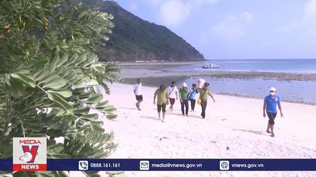 Tết của những người đang giữ rừng ở Côn Đảo