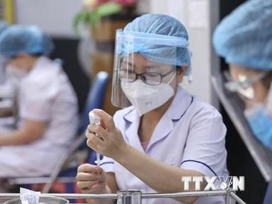 Từ ngày 29/1, bắt đầu chiến dịch tiêm chủng vaccine thần tốc xuyên Tết