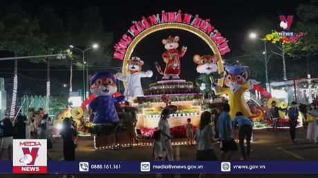 Khai mạc đường hoa mừng Xuân Nhâm Dần tại Bình Phước