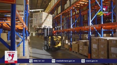 Nhân viên bưu chính - Những cánh én mùa Xuân