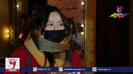 Lễ chùa cầu an đêm Giao thừa