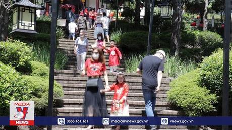 Người Việt tại Australia giữ phong tục lễ chùa đầu năm