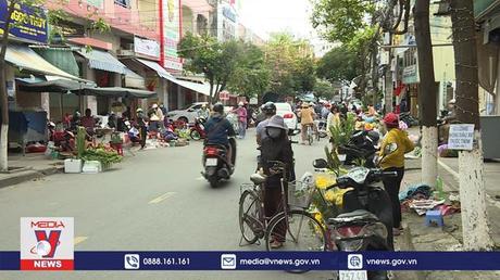 Phiên chợ đầu năm tại Đà Nẵng