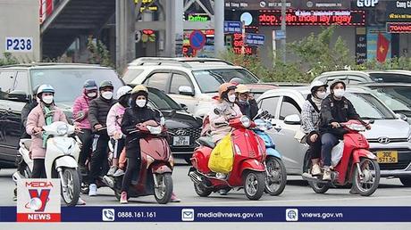 Người dân bắt đầu trở lại thủ đô