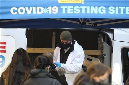 Số ca mắc COVID-19 toàn thế giới gần chạm mốc 390 triệu