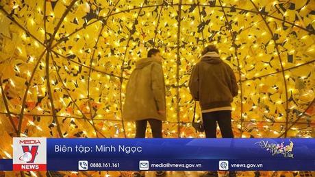 Rực rỡ lễ hội ánh sáng lớn nhất châu Âu