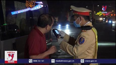 Xử phạt hơn 300 người uống rượu lái xe ngày mùng 5 Tết