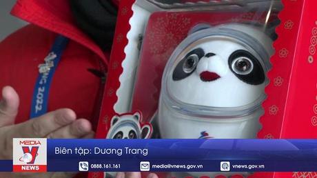 Linh vật gấu trúc của Olympic mùa đông 2022 'cháy hàng'