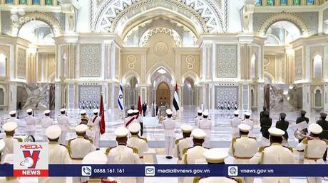 Israel, UAE ký thỏa thuận hợp tác du lịch và y tế