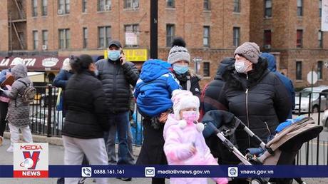 Nhiều bang tại Mỹ bỏ quy định đeo khẩu trang nơi công cộng