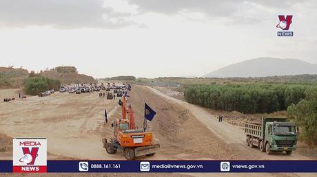 Gấp rút gỡ vướng mặt bằng cho cao tốc Bắc – Nam