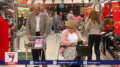 Kinh tế Anh tăng trưởng kỷ lục trong năm 2021