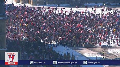 Mỹ hối thúc Canada giải quyết cuộc biểu tình chống vaccine