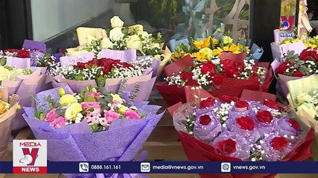 Sôi động thị trường ngày Valentine