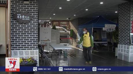 Hàn Quốc cho phép người mắc COVID-19 đi bỏ phiếu bầu tổng thống