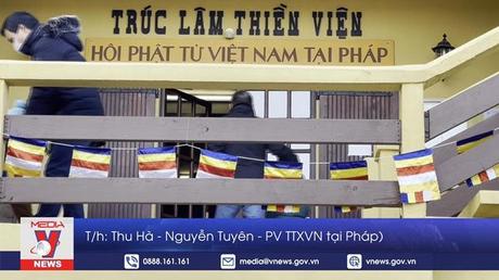 Bà con Kiều bào Pháp cầu an Ngày Rằm tháng Giêng