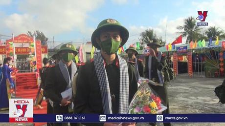 Thanh niên Cà Mau rộn ràng ngày hội tòng quân