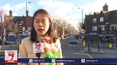 Anh tiêm vaccine COVID-19 liều thấp cho trẻ 5-11 tuổi